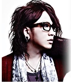 Ruki -  33 6509f0d1ec40552cf4ea9c42b7ef0086