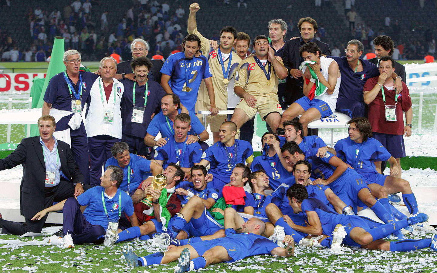 Чемпионат италии франции по футболу